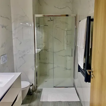 Casa Varzielas 몬딤데바스토